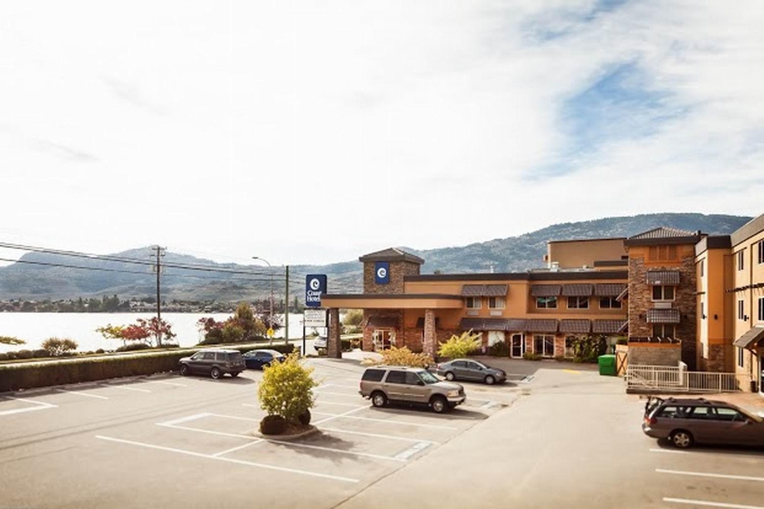 Coast Osoyoos Beach Hotel Exterior photo