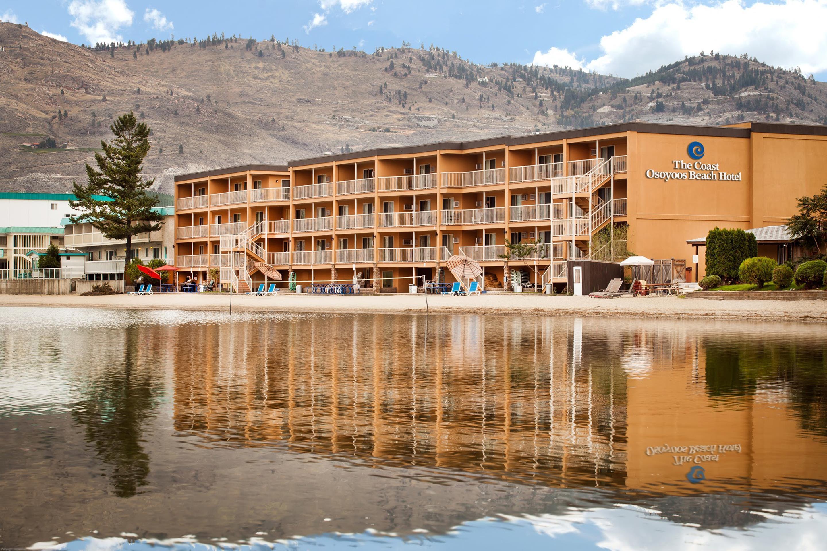 Coast Osoyoos Beach Hotel Exterior photo